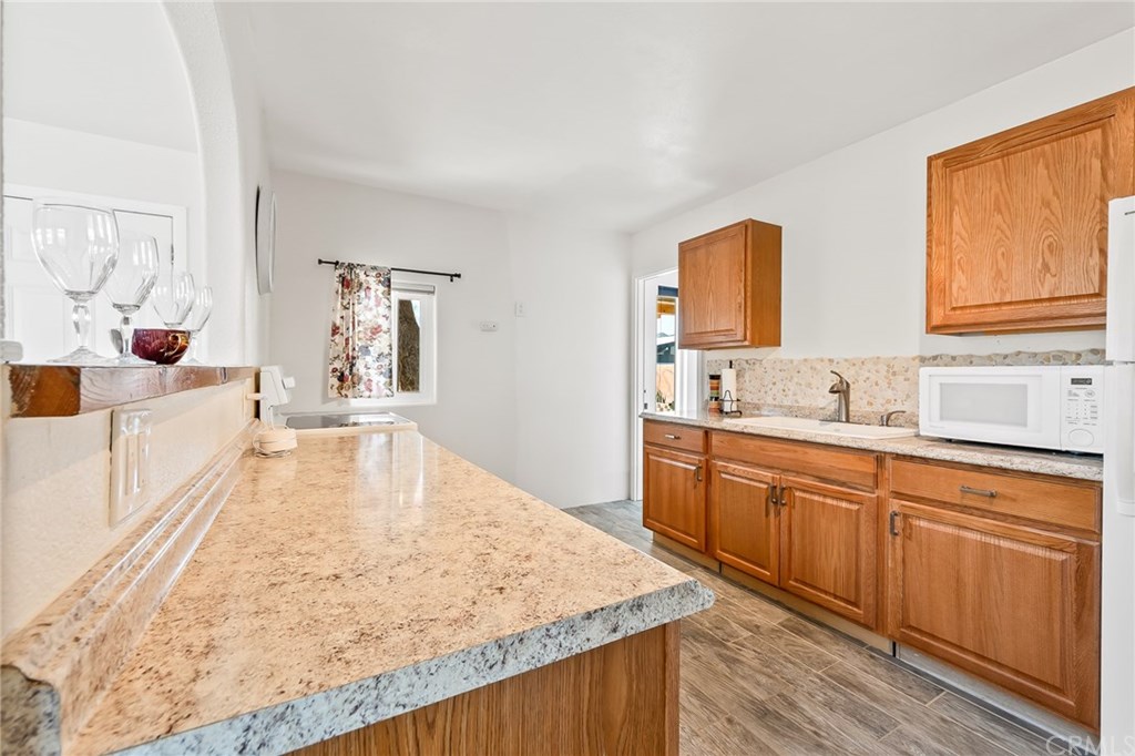 62425 Dennis Avenue Joshua Tree, CA 92252 - Photo 34 of 41