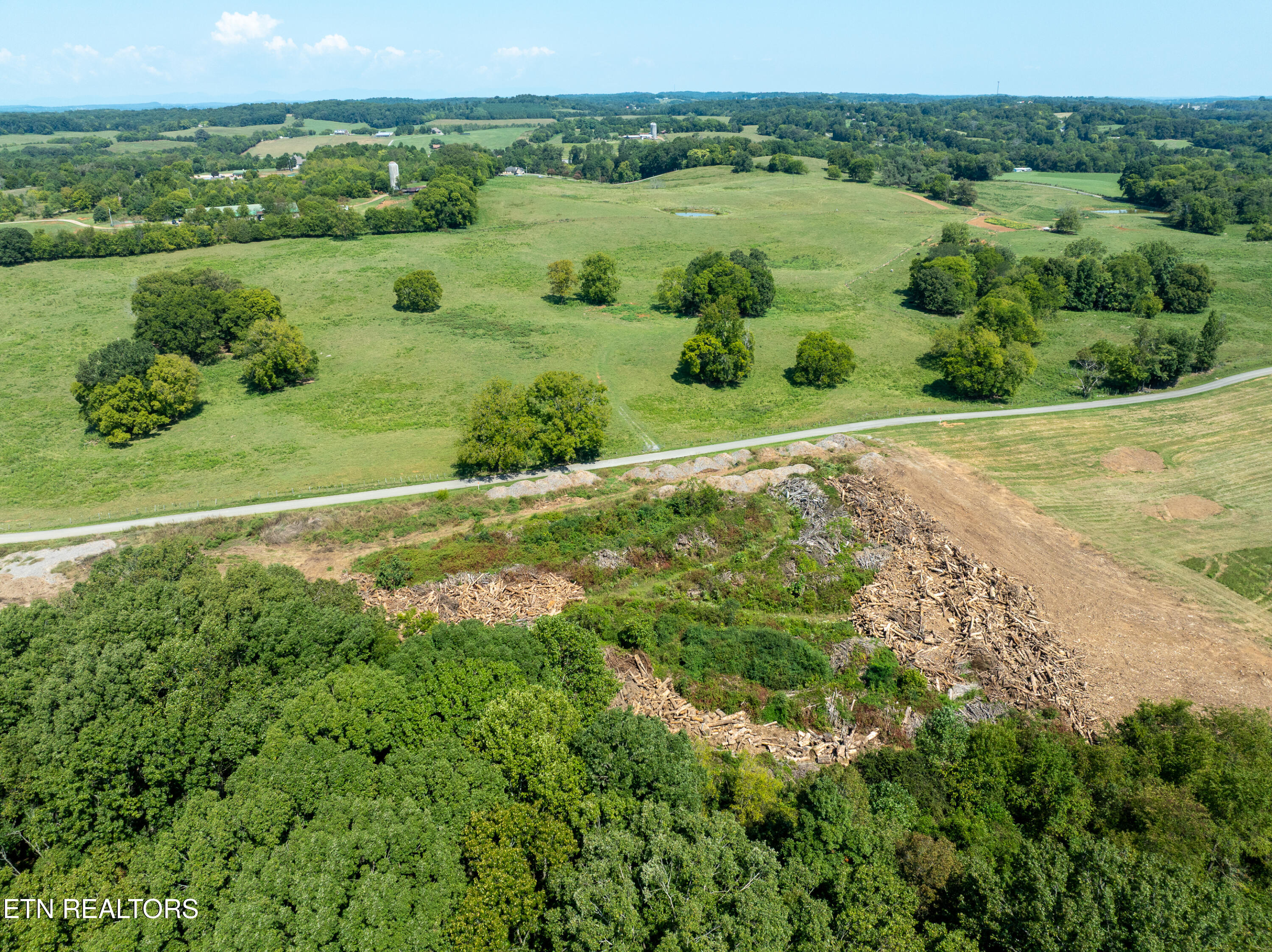 600 Bell View Greenback, TN 37742 - Photo 17 of 26 DJI_0652