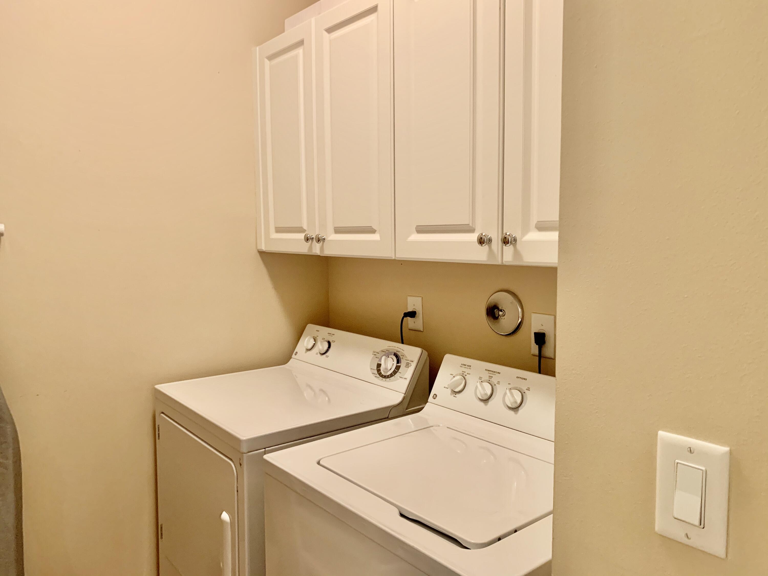 5620 Northeast Trieste Terrace Boca Raton, FL 33487 - Photo 23 of 41 Washer/Dryer