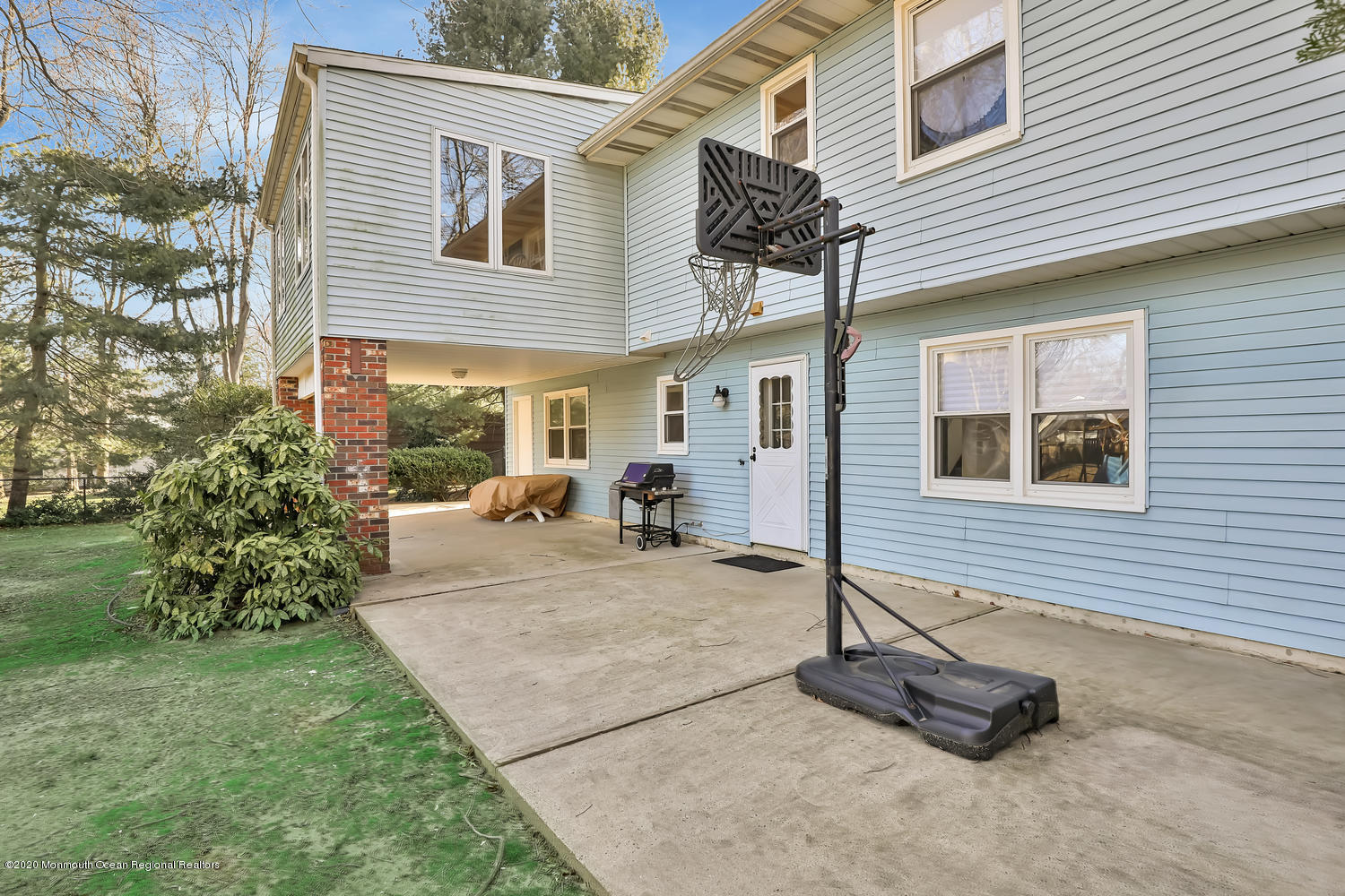 328 Florence Road Middletown, NJ 07748 - Photo 31 of 41 328 Florence Rd Middletown NJ-large-037-