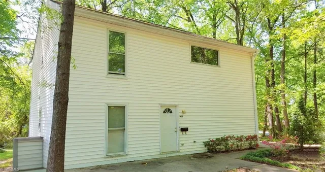 $995 | 1421 Bogart Street, Unit B, Greensboro, NC 27405