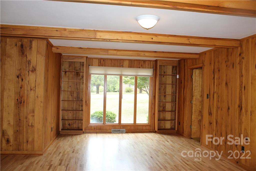 243 State Rd S-29-38 Lancaster, SC 29720 - Photo 4 of 42 Gallery Image 4