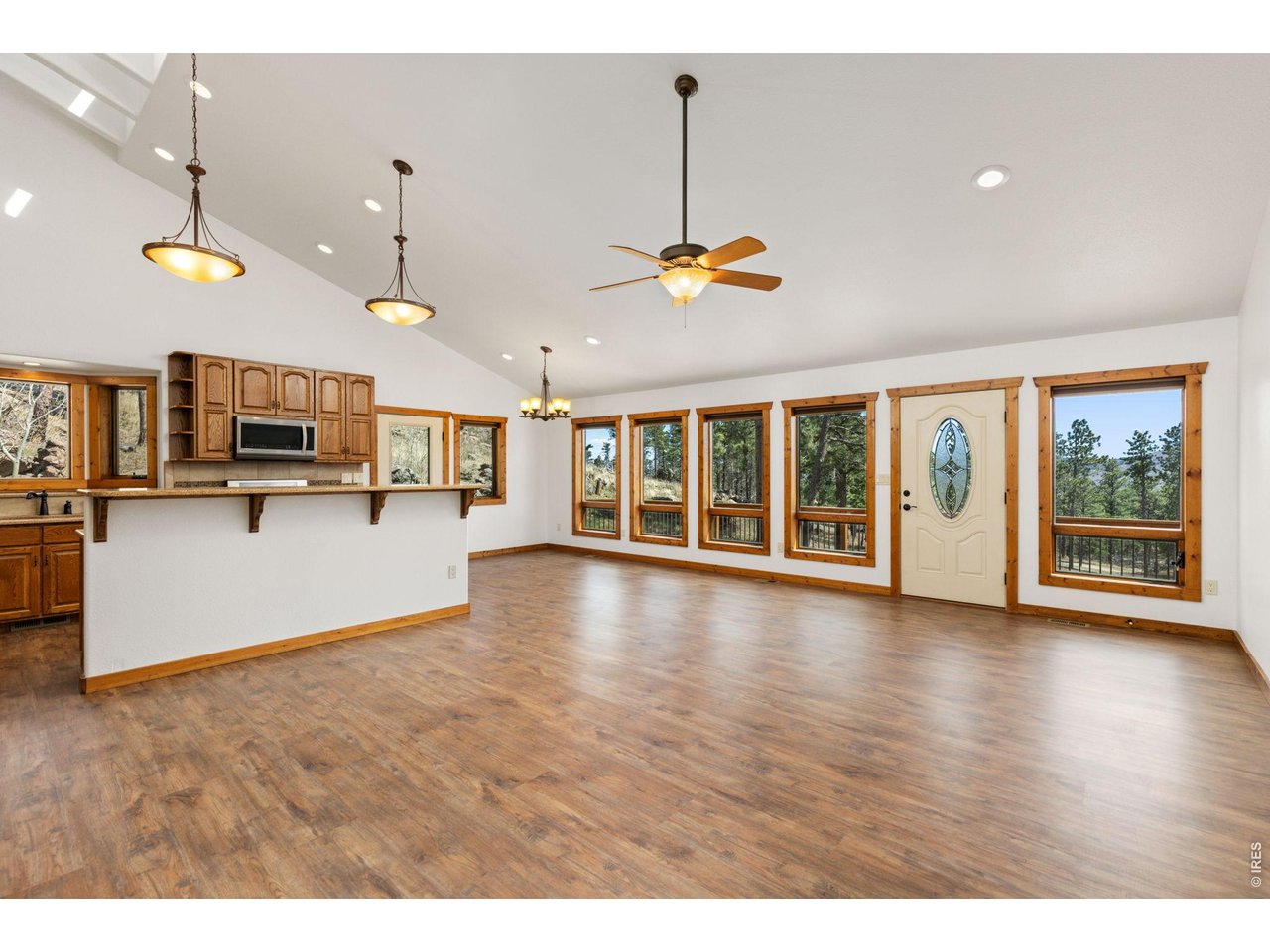 3069 Davis Ranch Road Bellvue, CO 80512 - Photo 10 of 39 Gallery Image 10