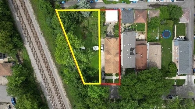 $195,000 | 4328 West School Street, Chicago, IL 60641