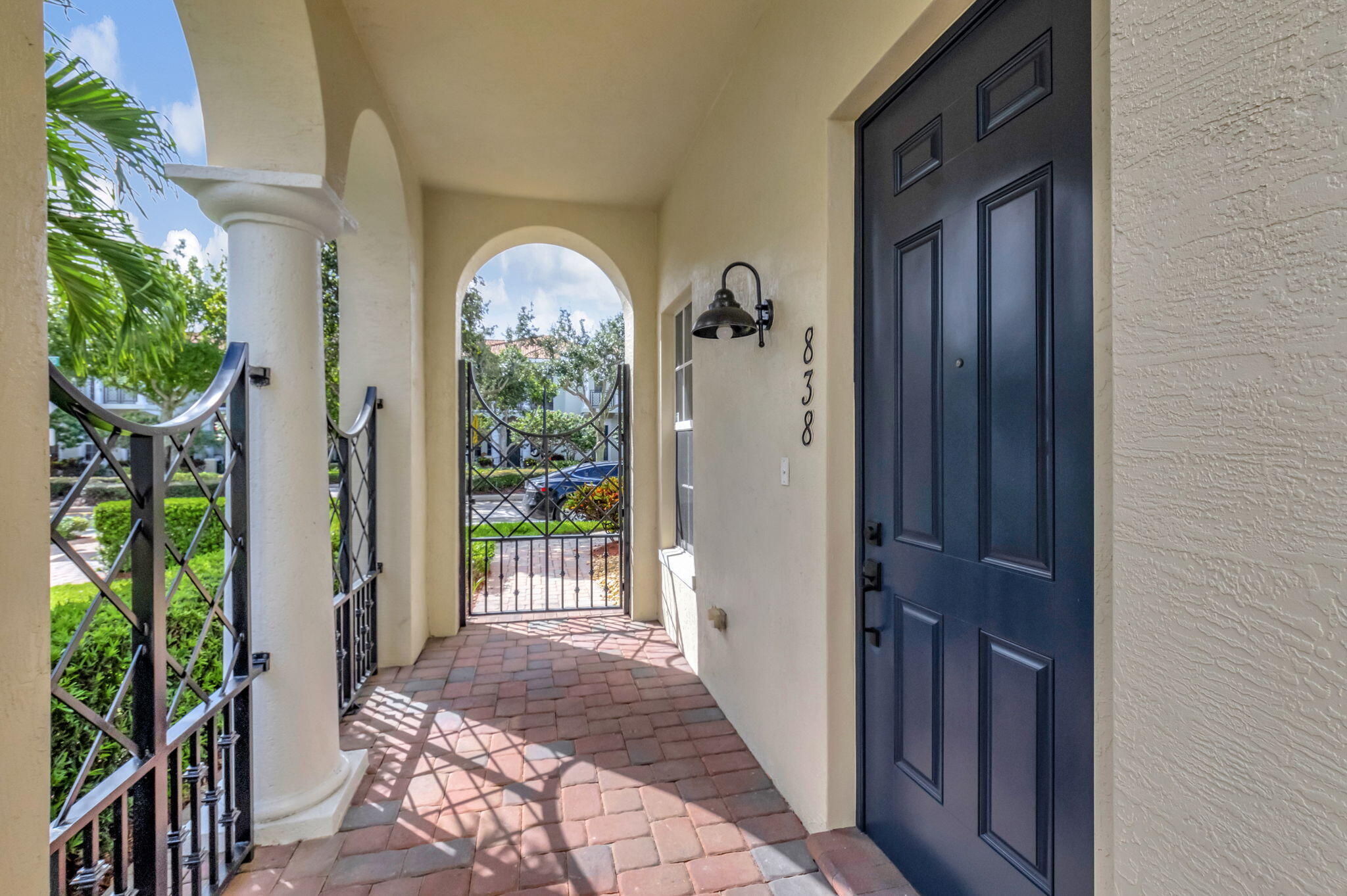 838 Northwest 83rd Lane Boca Raton, FL 33487 - Photo 6 of 68 6-web-or-mls-DSC_9236
