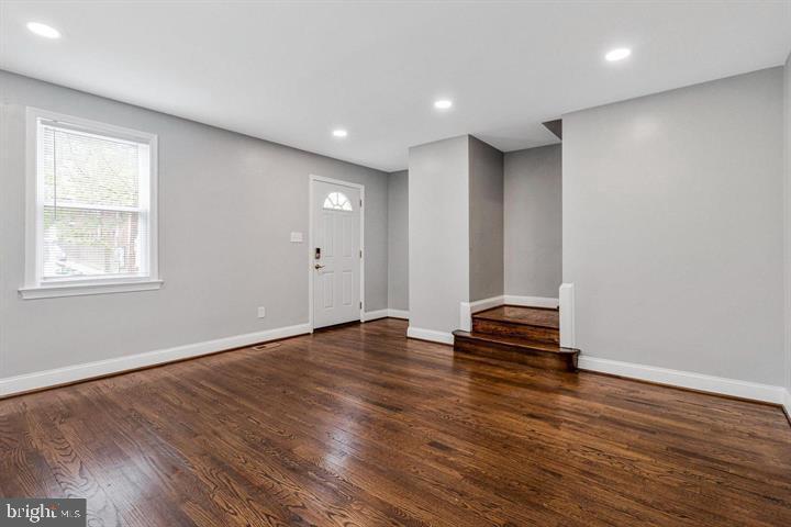 19 Atlantic Street Southeast Washington, DC 20032 - Photo 4 of 35