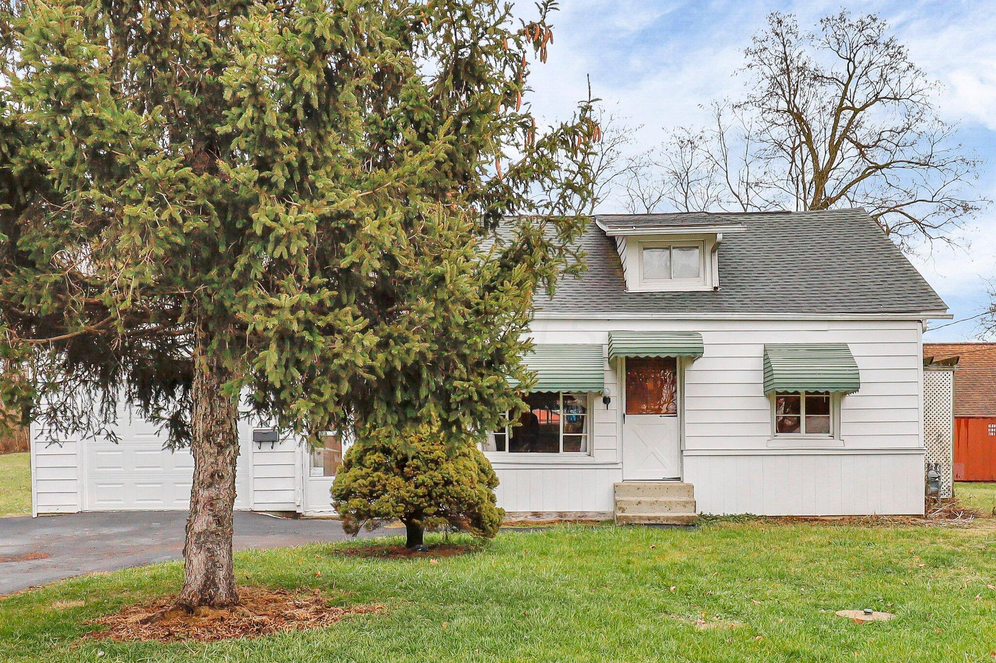 3078 Lewis Road Columbus, OH 43207 - Photo 3 of 87 3-web-or-mls-_MG_7563 - Copy