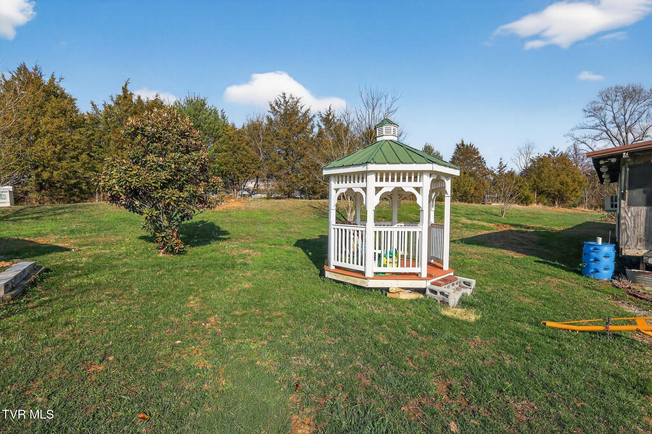 393 Meadow Creek Road Bristol, TN 37620 - Photo 26 of 41 393-Meadow-Creek-Rd-WindowStill-Real-Est