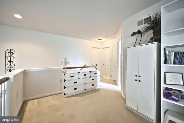 walk in closet with window