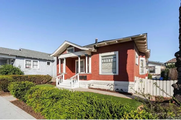 $2,900 | 515 24th Street, San Diego, CA 92102