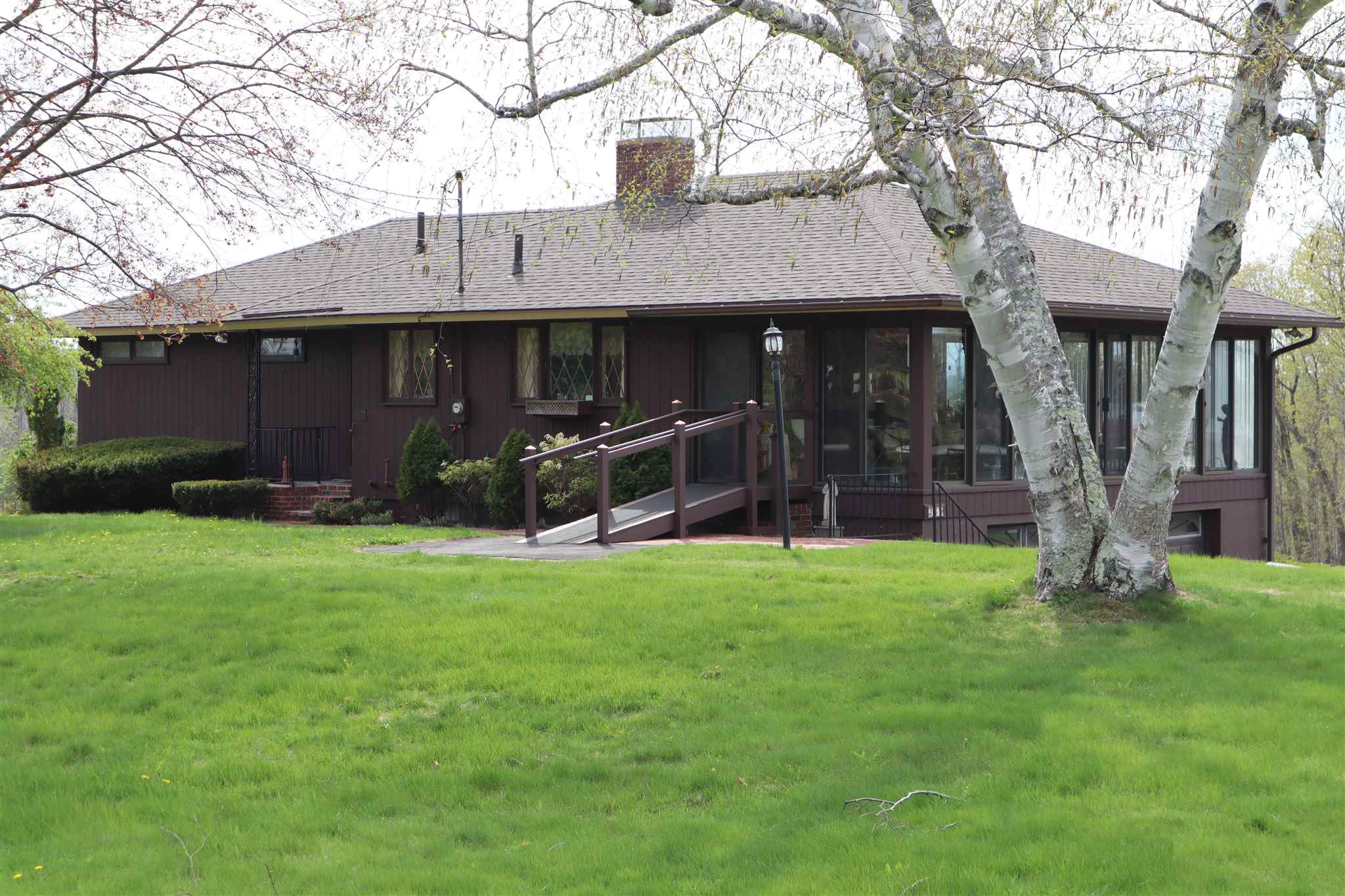 259 Mountain Road Concord, NH 03301 - Photo 1 of 27