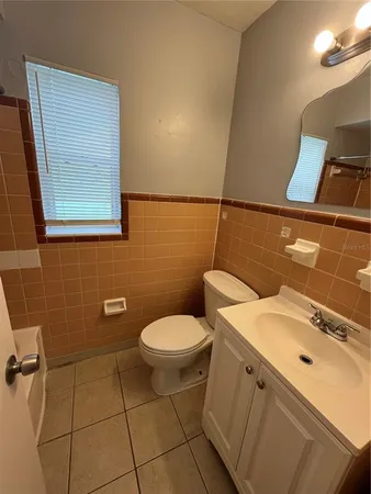 $1,649 | 4203 Lake Lawne Avenue, Orlando, FL 32808