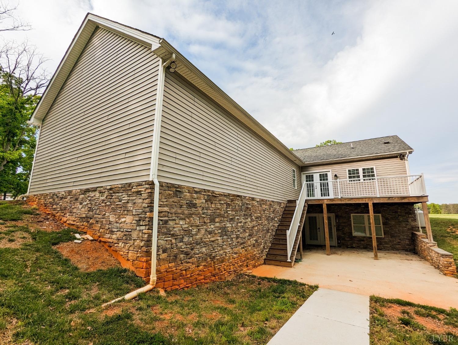 157 Sunset Ridge Drive Concord, VA 24538 - Photo 5 of 39 Gallery Image 5