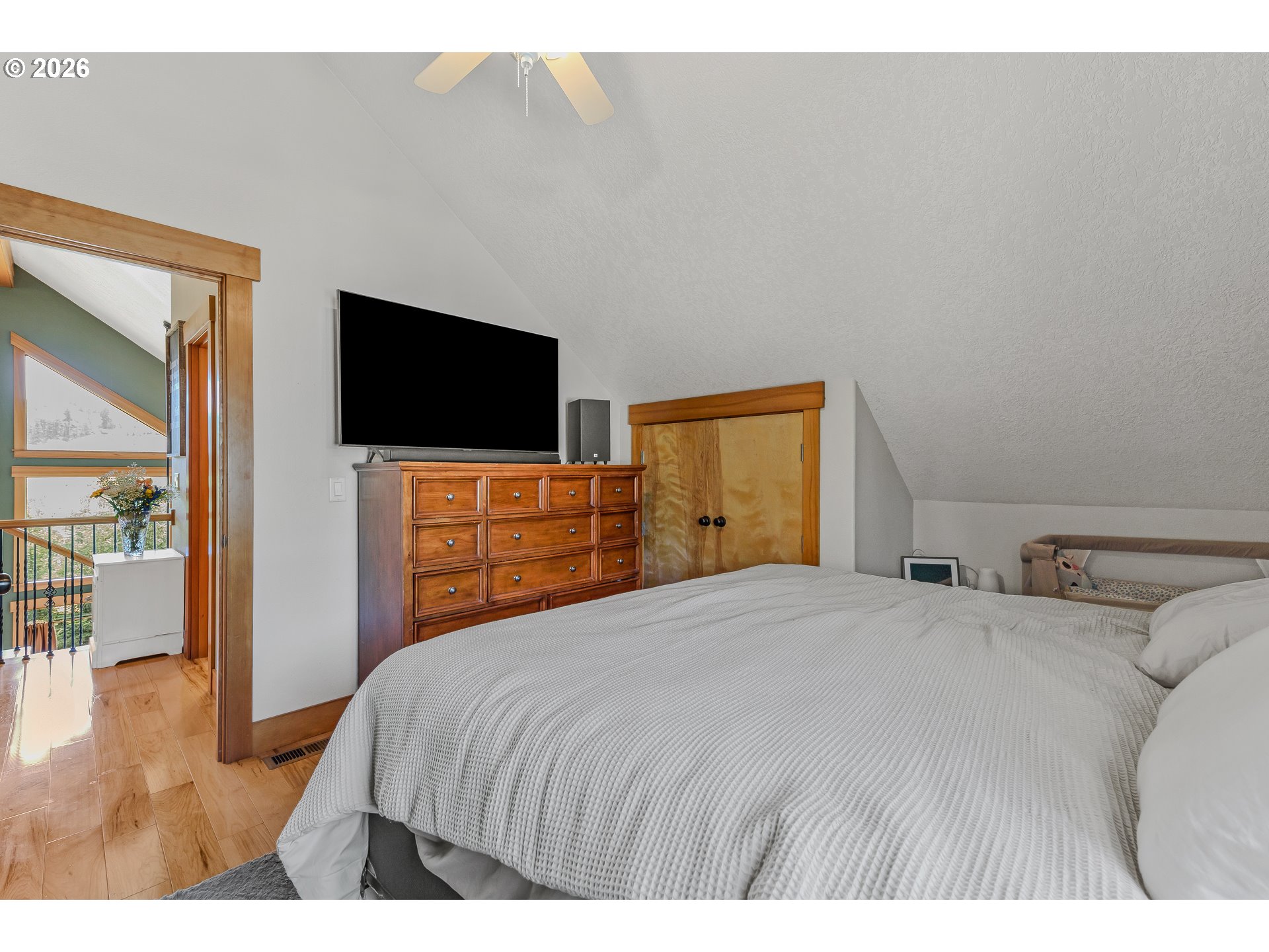 29455 Gregory Road Rainier, OR 97048 - Photo 26 of 48 Bedroom