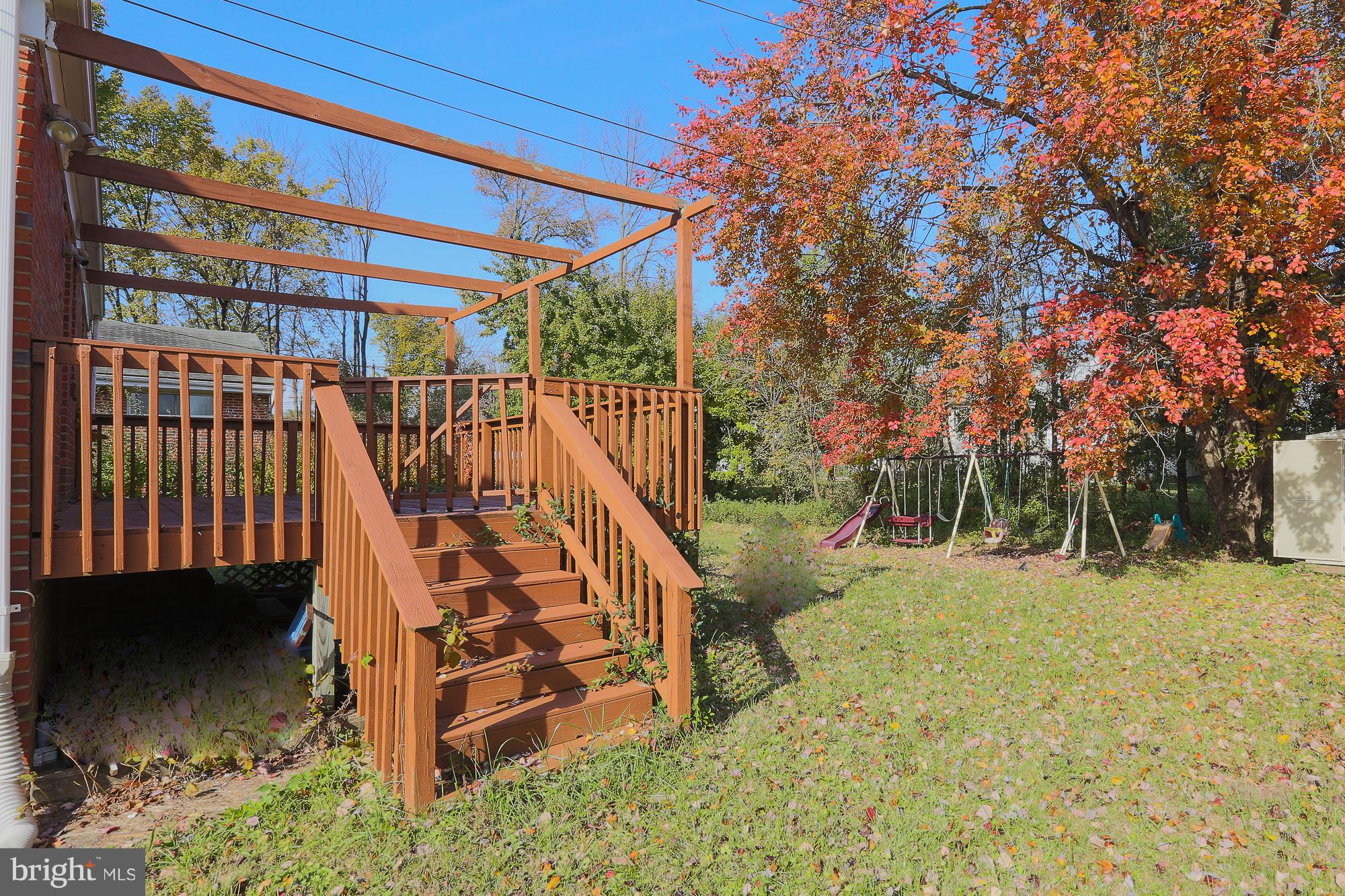 3212 Shelburne Road Baltimore, MD 21208 - Photo 20 of 25 Backyard Deck