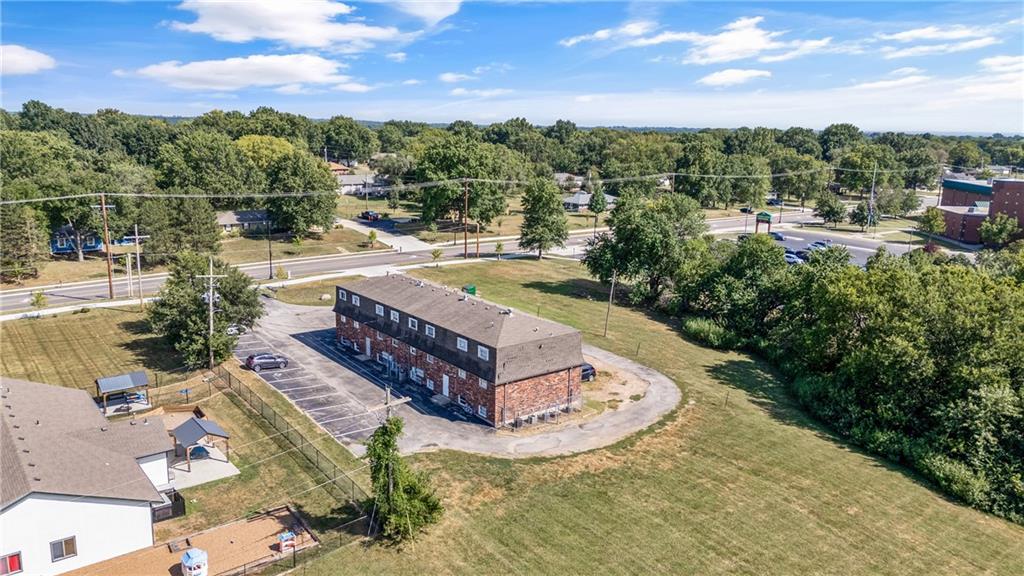 2312 155th Street Basehor, KS 66007 - Photo 20 of 28
