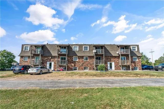 $1,499,000 | 2312 155th Street, Basehor, KS 66007