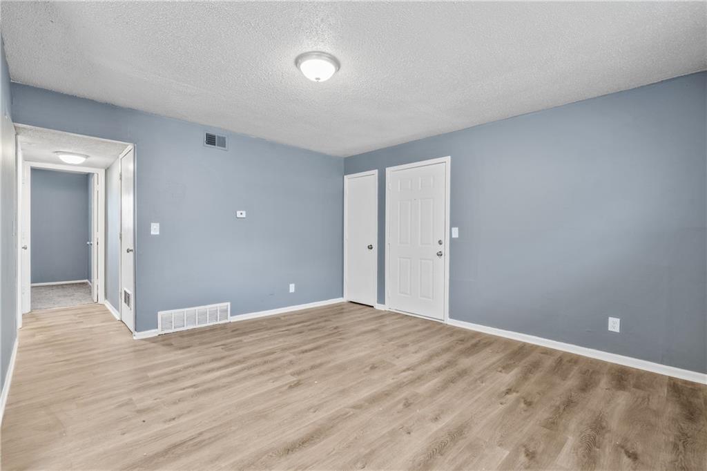 2312 155th Street Basehor, KS 66007 - Photo 6 of 28