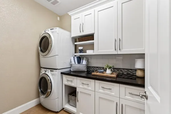 $1,695,000 | 1714 Arena Drive, Davis, CA 95618