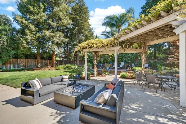 $1,695,000 | 1714 Arena Drive, Davis, CA 95618