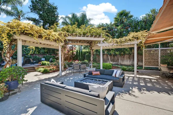 $1,695,000 | 1714 Arena Drive, Davis, CA 95618