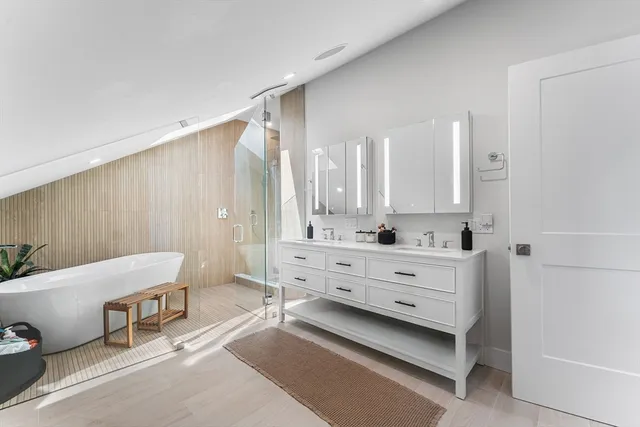 $1,359,900 | 11 Lowell Street, Unit B, Arlington, MA 02476