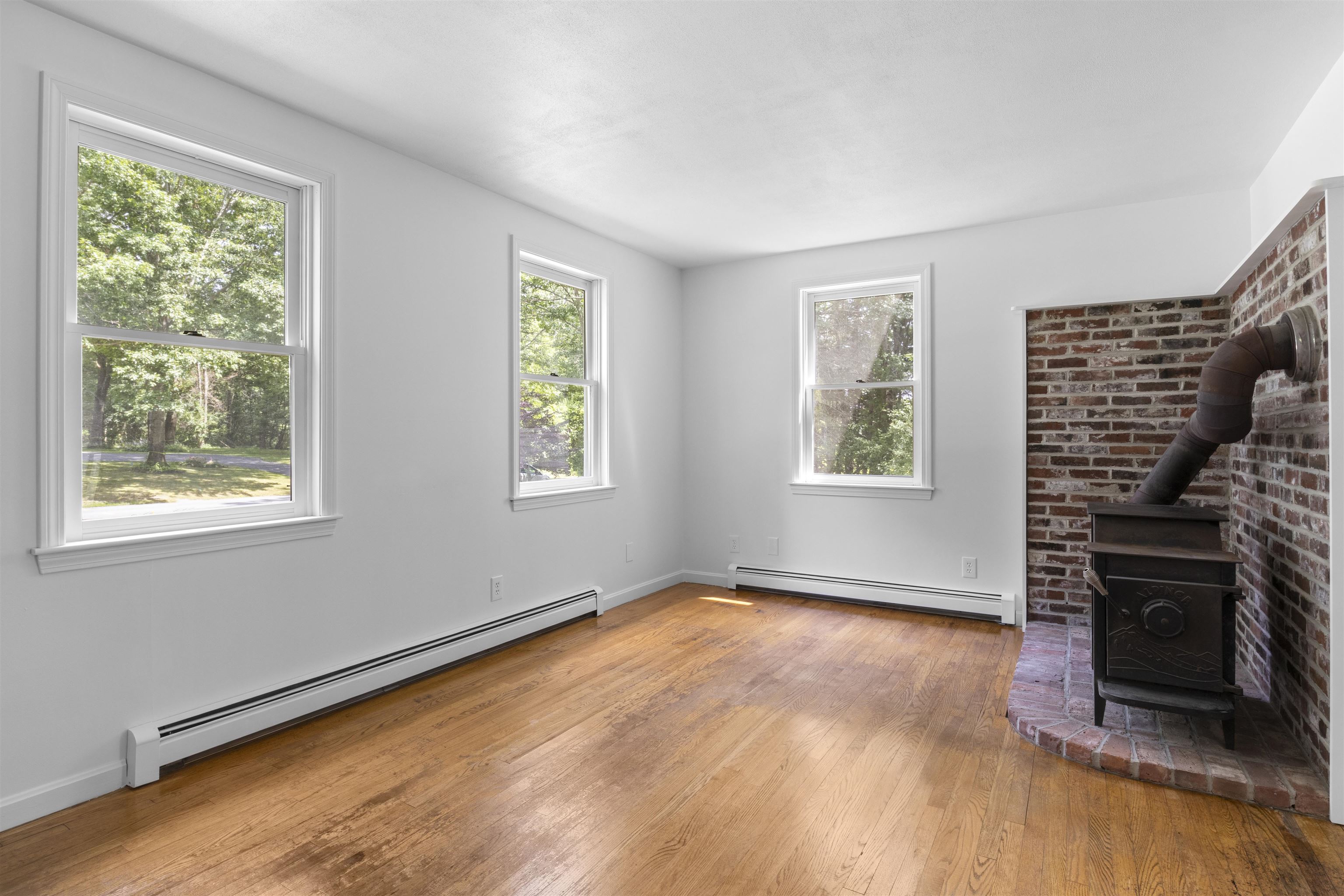 5 Huntington Place Hampton, NH 03842 - Photo 6 of 47