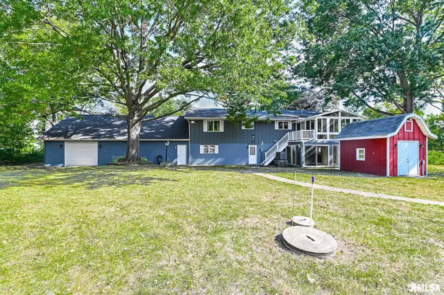 $291,000 | 15325 North River Beach Drive, Chillicothe, IL 61523