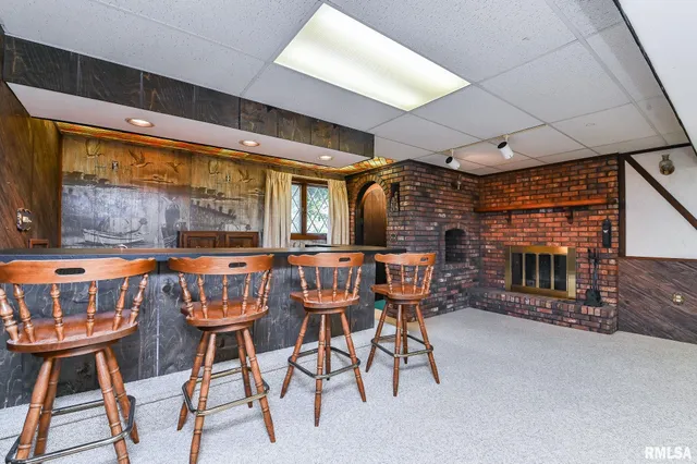 $291,000 | 15325 North River Beach Drive, Chillicothe, IL 61523