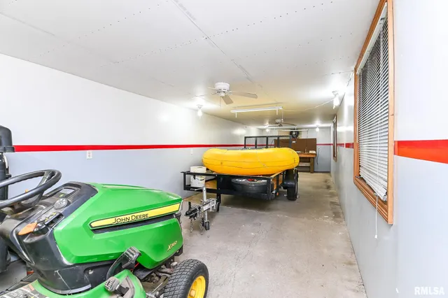 $291,000 | 15325 North River Beach Drive, Chillicothe, IL 61523