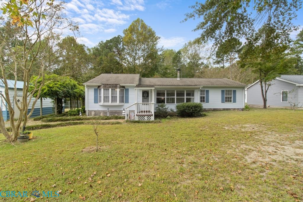 8884 Marlfield Road Gloucester, VA 23061 - Photo 1 of 36 Gallery Image 1