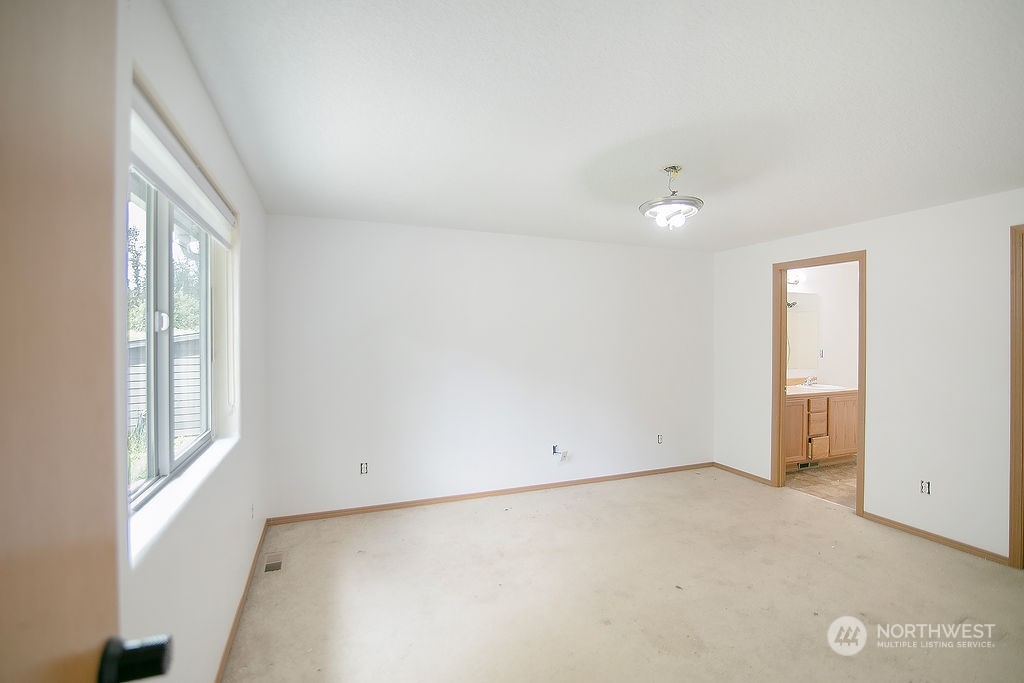 226 Wohl Road Longview, WA 98632 - Photo 15 of 40 Gallery Image 15
