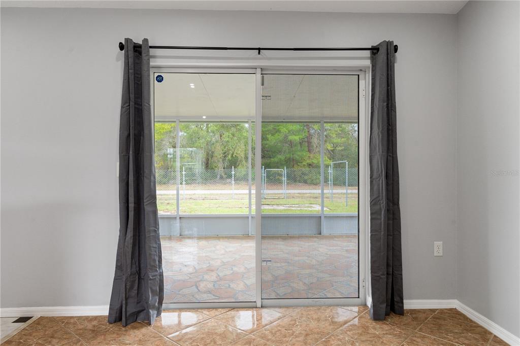 17168 Southwest 39th Circle Ocala, FL 34473 - Photo 16 of 36 a view of an empty room and window