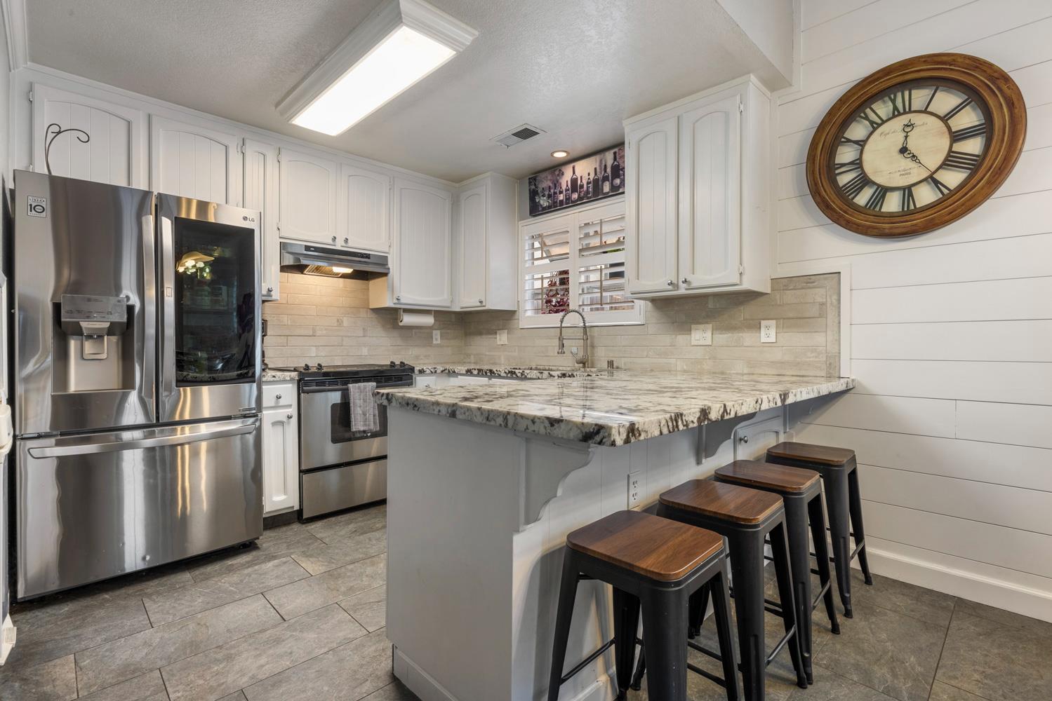 3809 Meadowview Court Modesto, CA 95355 - Photo 11 of 41