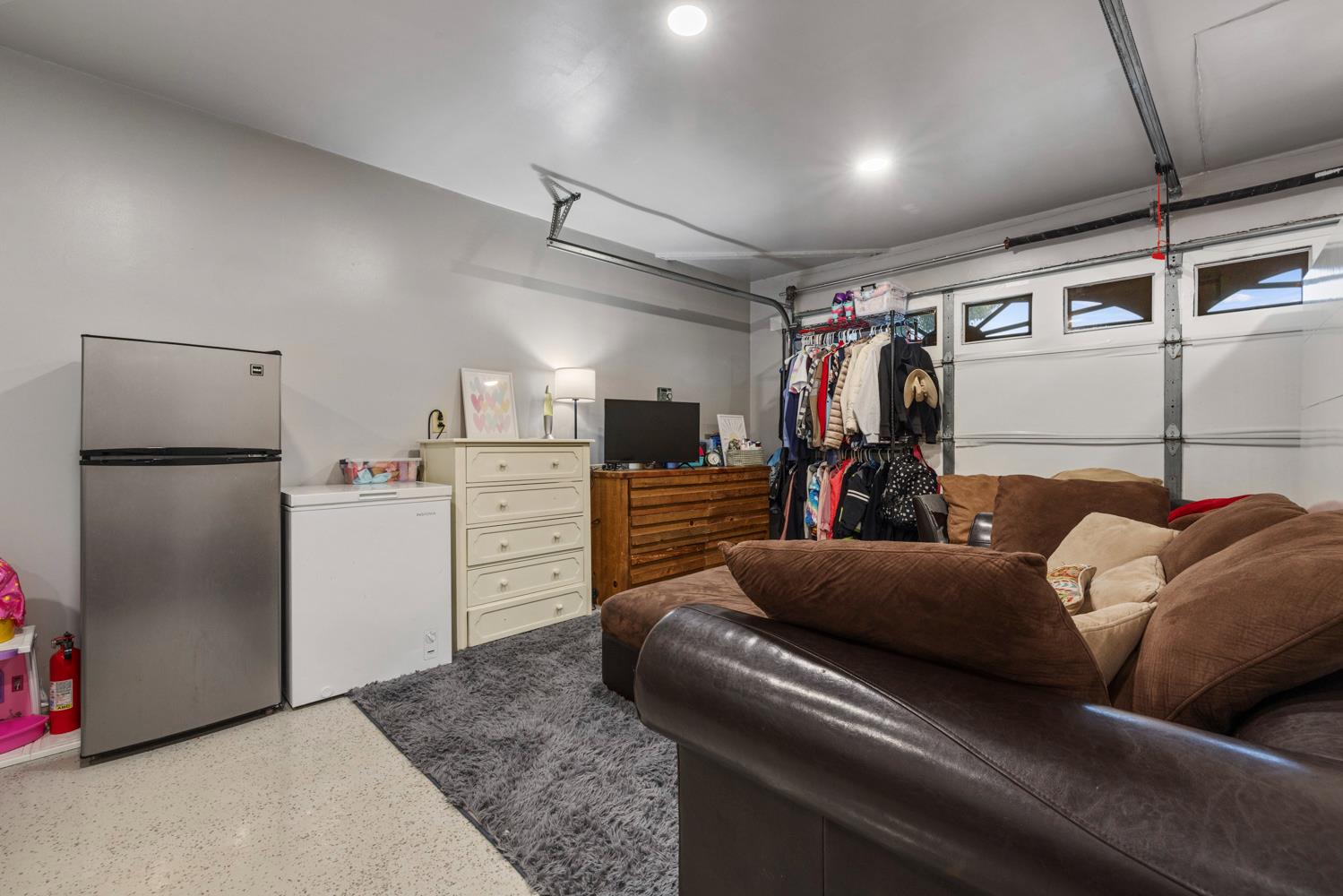 3809 Meadowview Court Modesto, CA 95355 - Photo 18 of 41