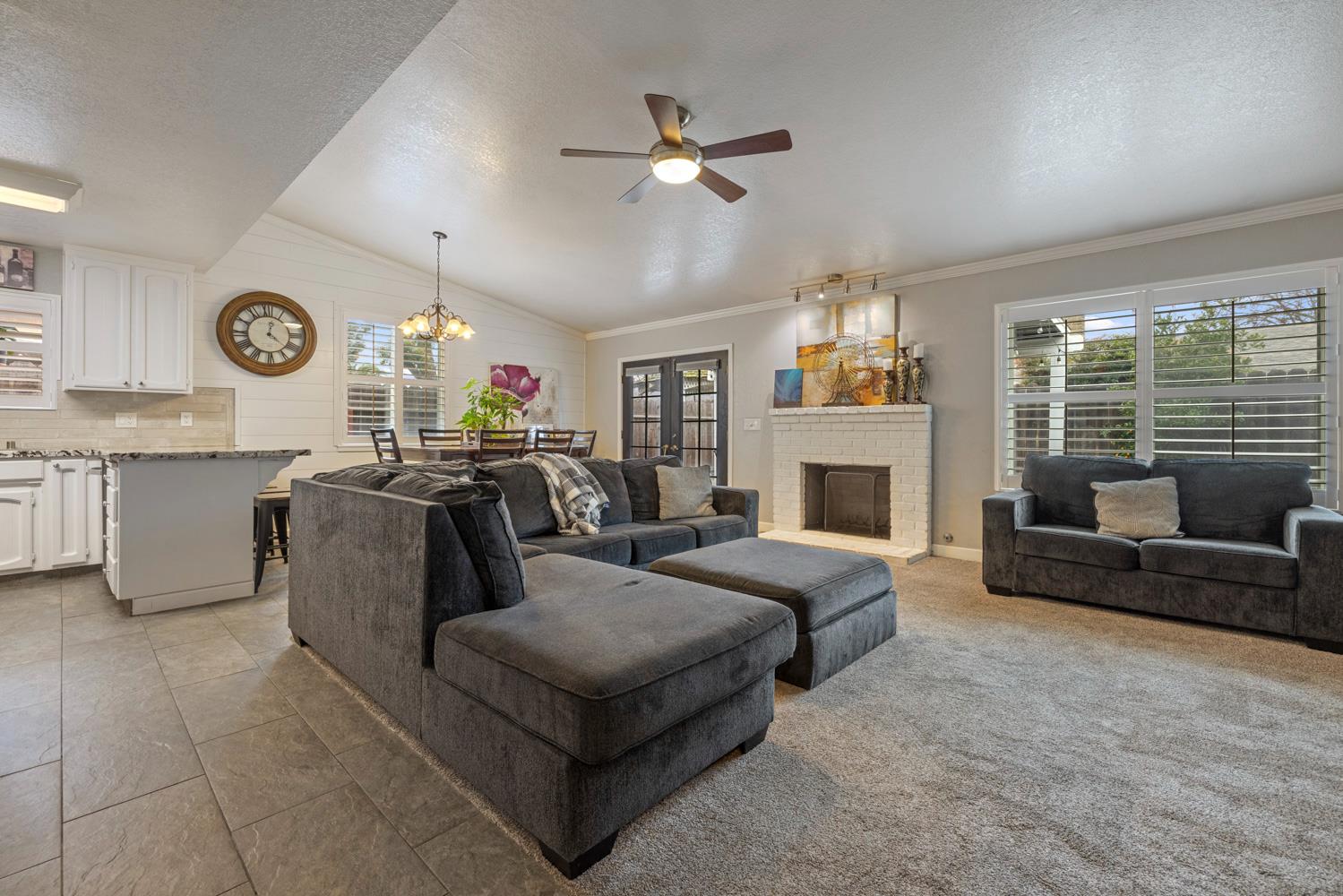 3809 Meadowview Court Modesto, CA 95355 - Photo 7 of 41