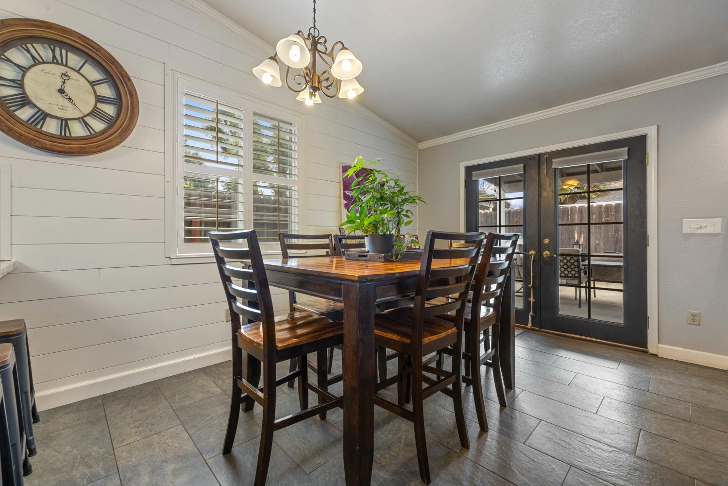 3809 Meadowview Court Modesto, CA 95355 - Photo 10 of 41