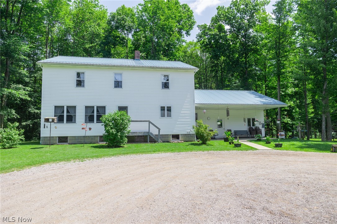 17721 Madison Road Middlefield, OH 44062 - Photo 4 of 43