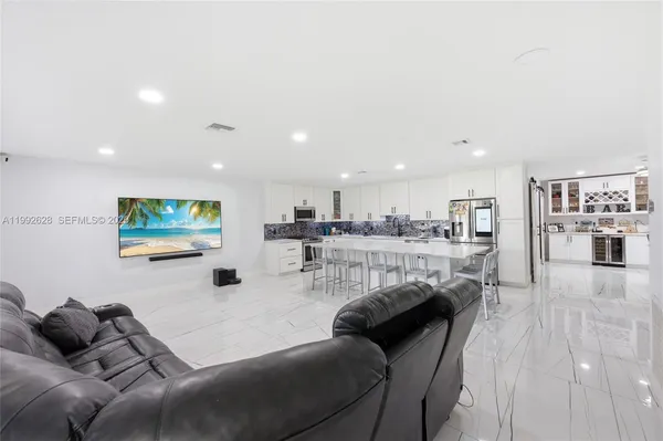 $5,500 | 12002 Northwest 27th Drive, Unit 12002, Coral Springs, FL 33065