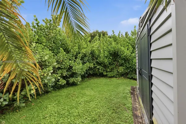 $5,500 | 12002 Northwest 27th Drive, Unit 12002, Coral Springs, FL 33065