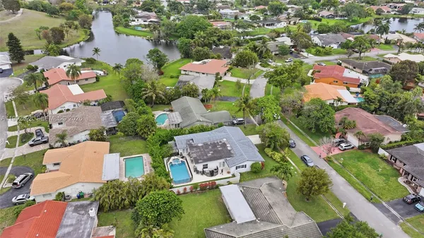 $5,500 | 12002 Northwest 27th Drive, Unit 12002, Coral Springs, FL 33065