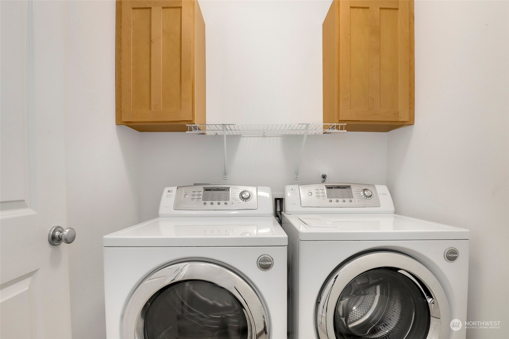 4633 181st Lane Southwest Rochester, WA 98579 - Photo 30 of 40 a utility room with dryer and washer