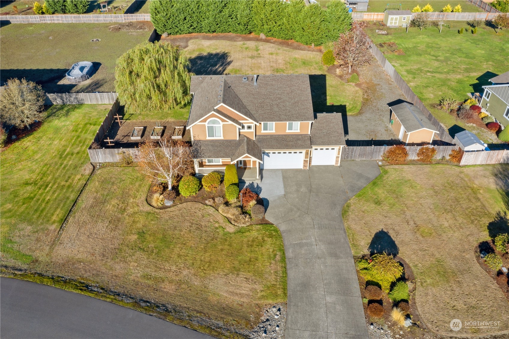 4633 181st Lane Southwest Rochester, WA 98579 - Photo 37 of 40 an aerial view of a swimming pool