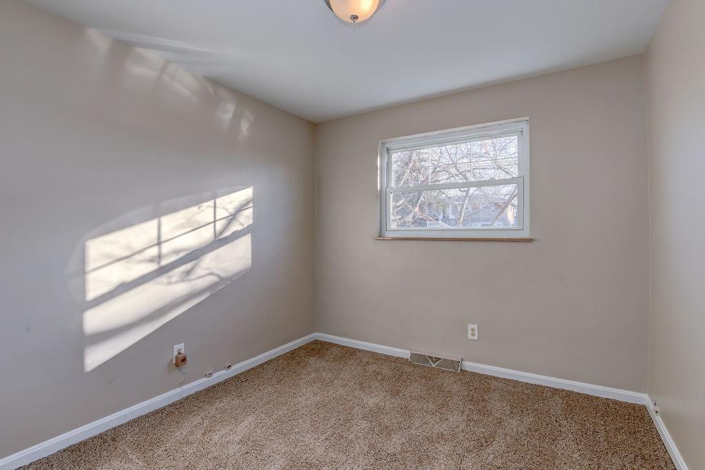 5392 Werk Road Cincinnati, OH 45248 - Photo 24 of 38 Gallery Image 24