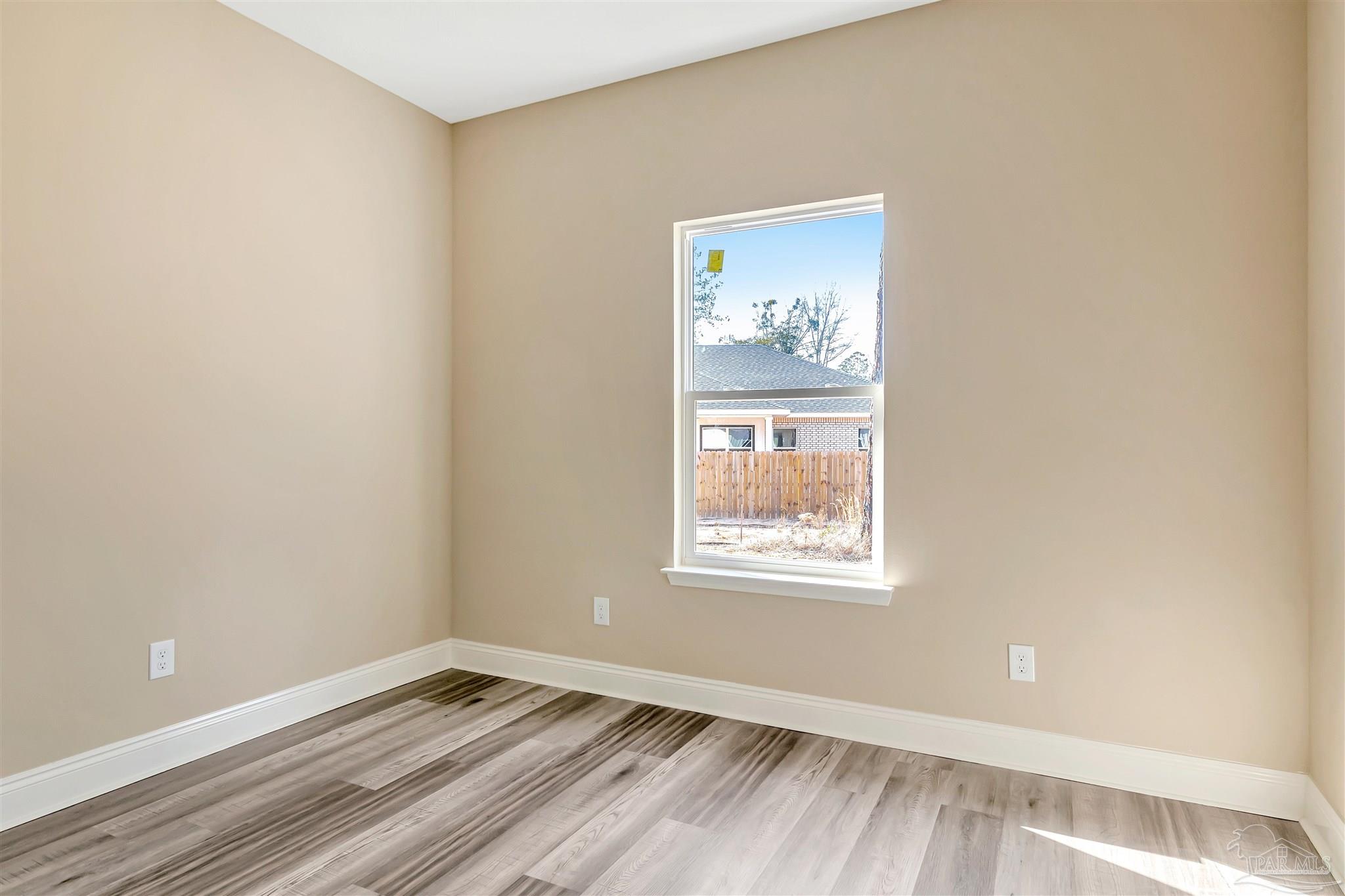 2763 Garcon Point Road Milton, FL 32583 - Photo 19 of 29 Gallery Image 19