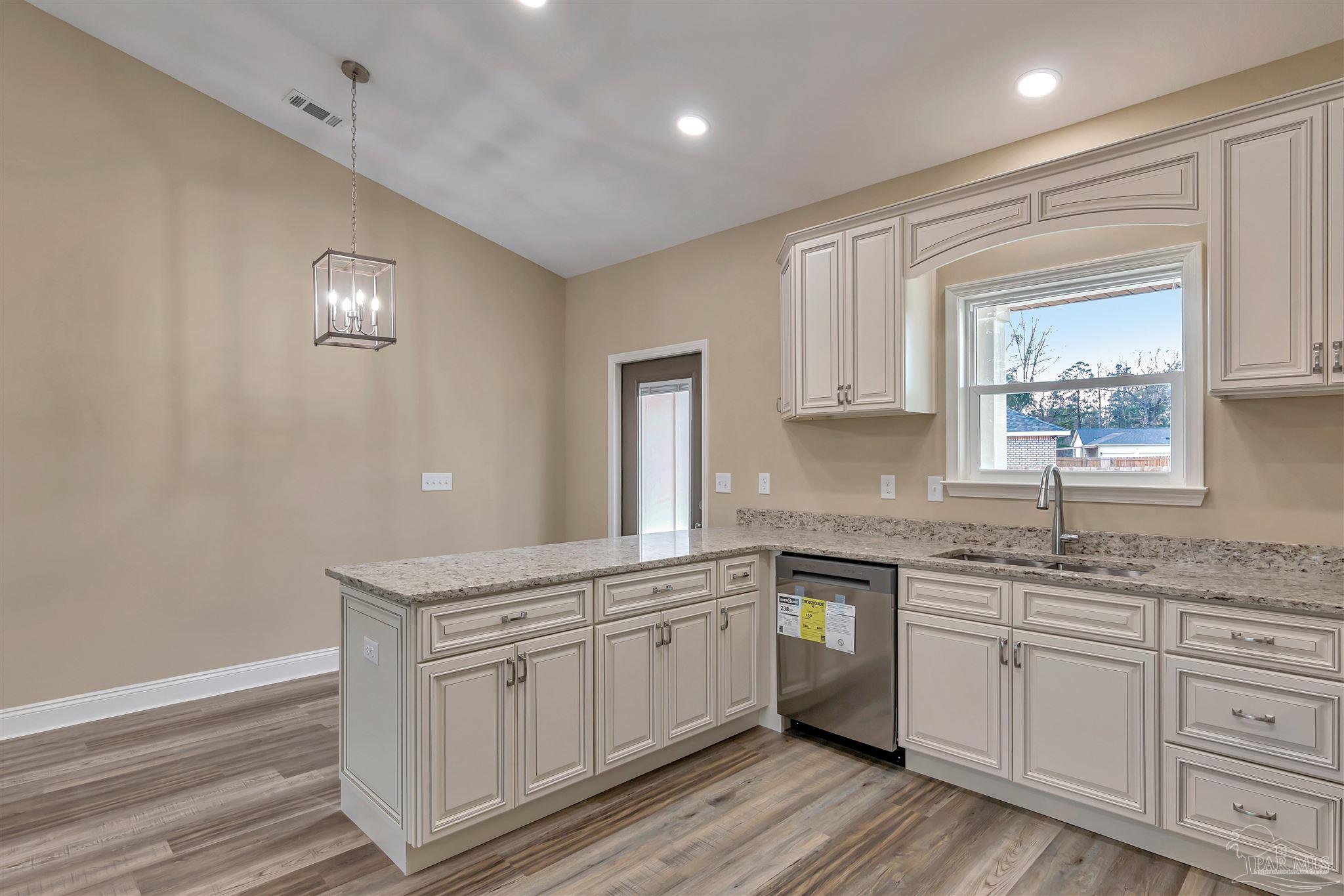 2763 Garcon Point Road Milton, FL 32583 - Photo 9 of 29 Gallery Image 9