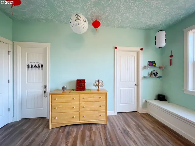 a view of an entryway with hardwood