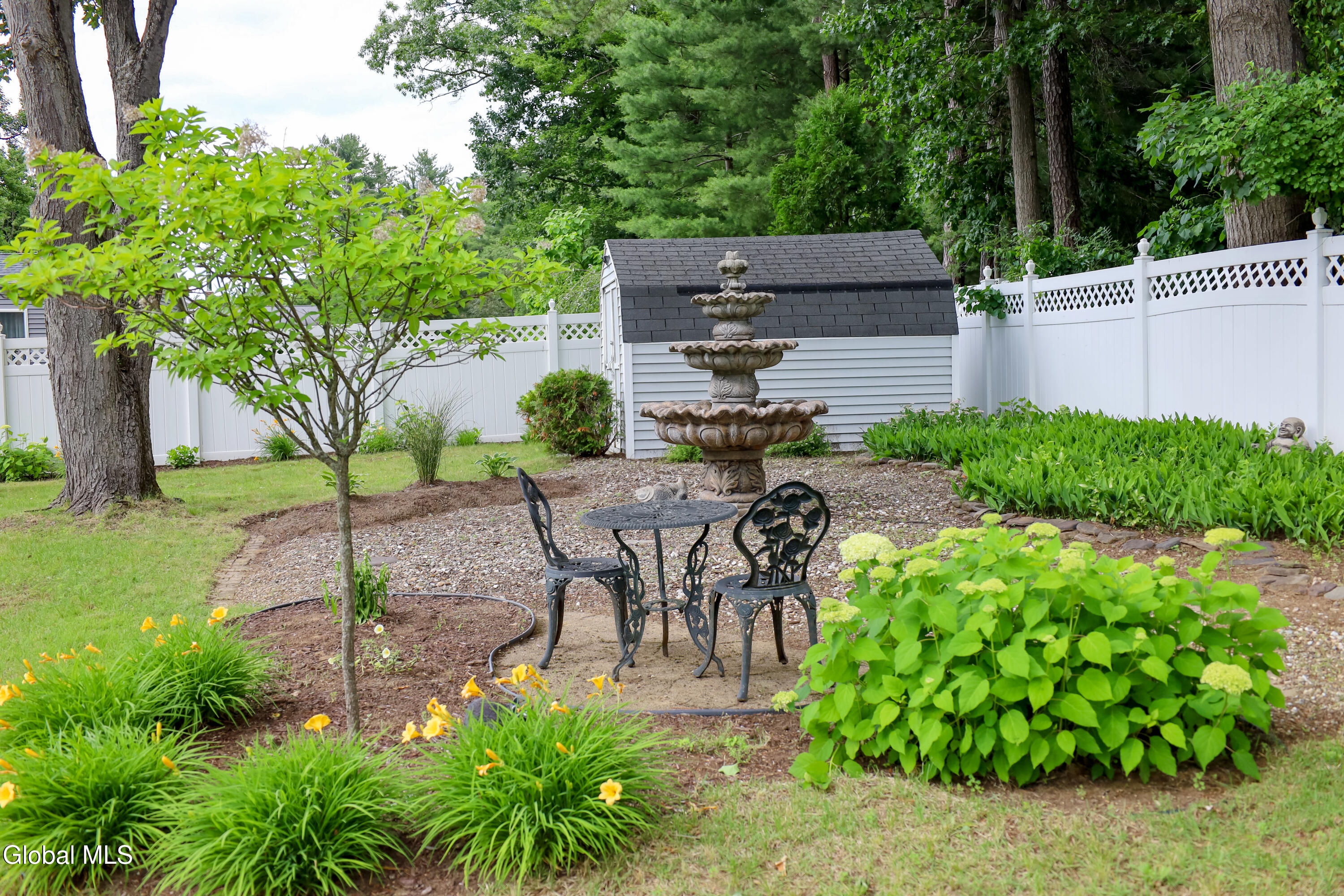1081 Shave Road Schenectady, NY 12303 - Photo 24 of 26 Y5-2