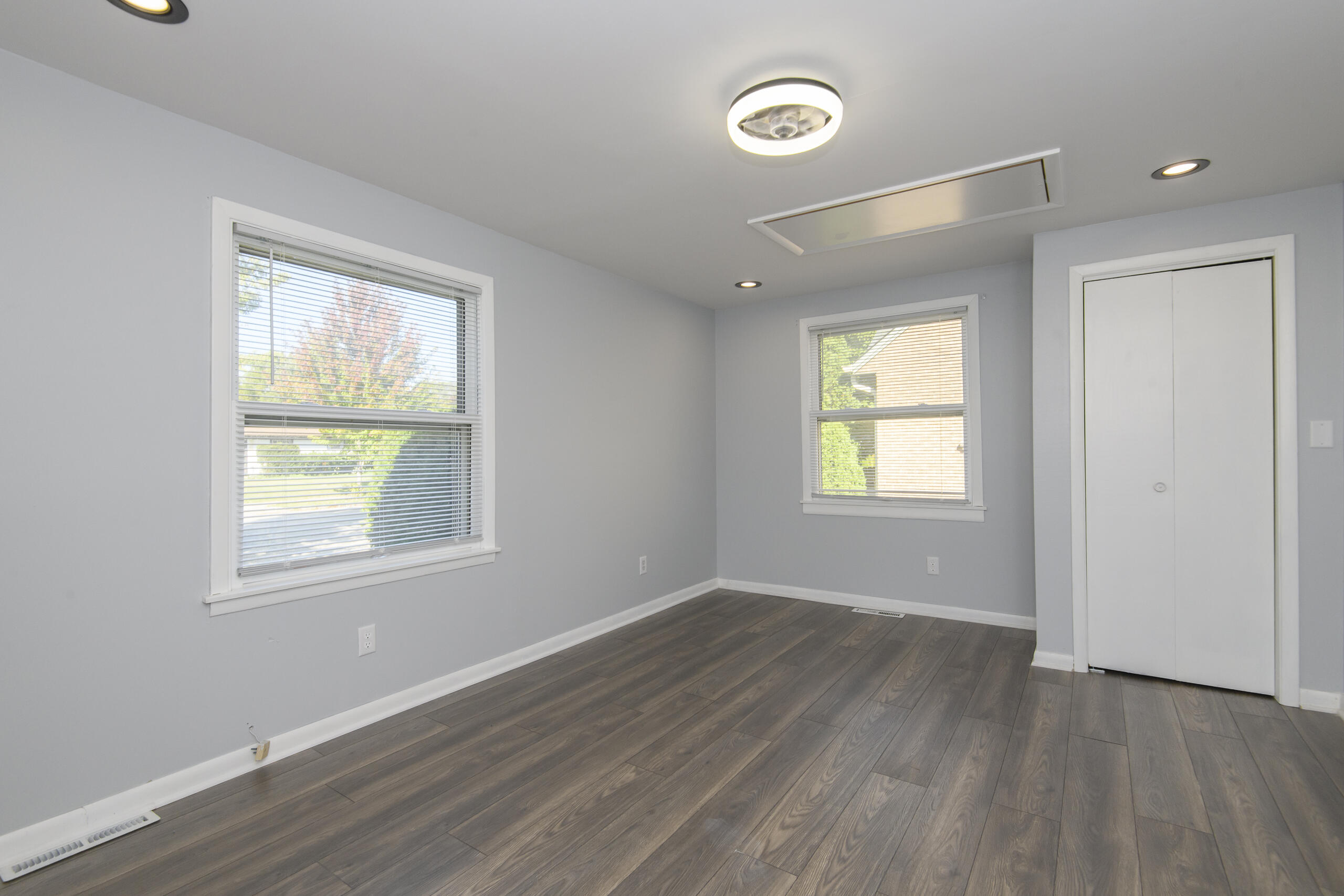5228 North 64th Street Milwaukee, WI 53218 - Photo 19 of 36 Master Bedroom