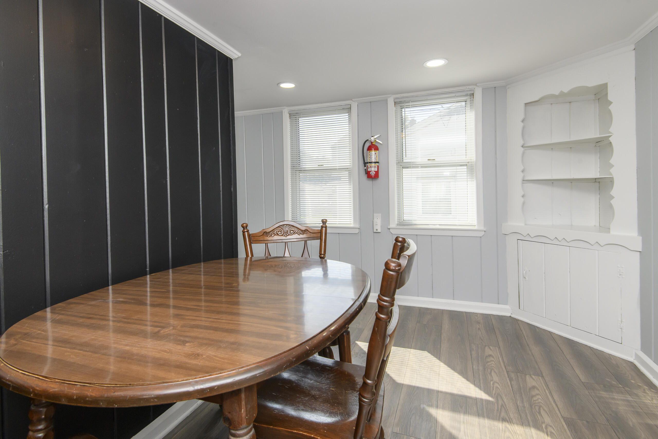 5228 North 64th Street Milwaukee, WI 53218 - Photo 9 of 36 Kitchen
